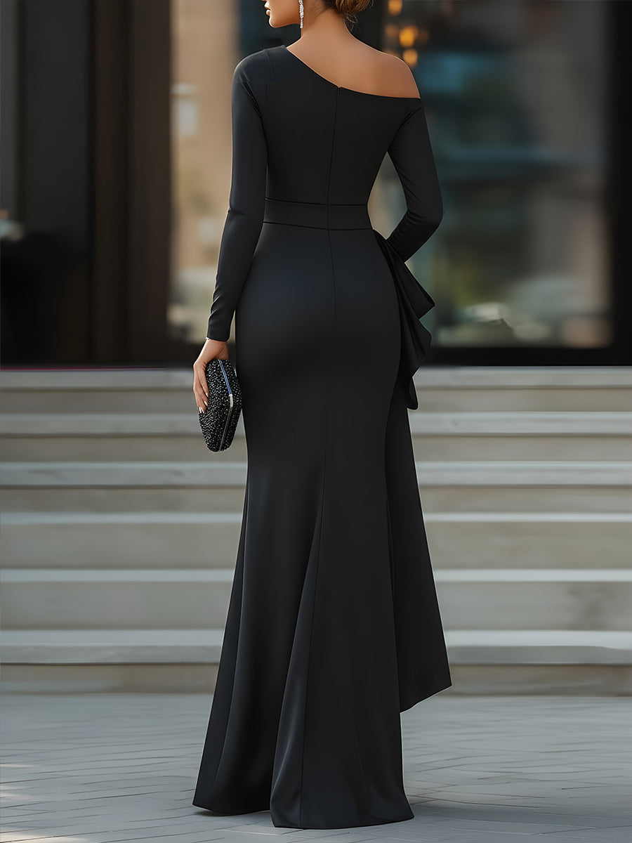 Elegant One-Shoulder Satin Gown With Draped Detail And Side Slit