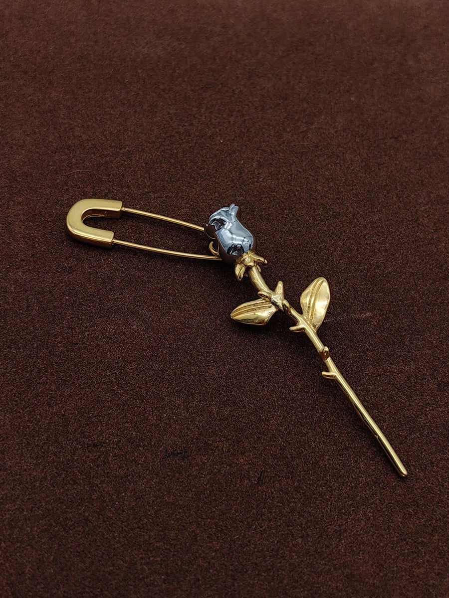 Artistic Rose Stem Pin Brooch With Sculpted Metallic Details