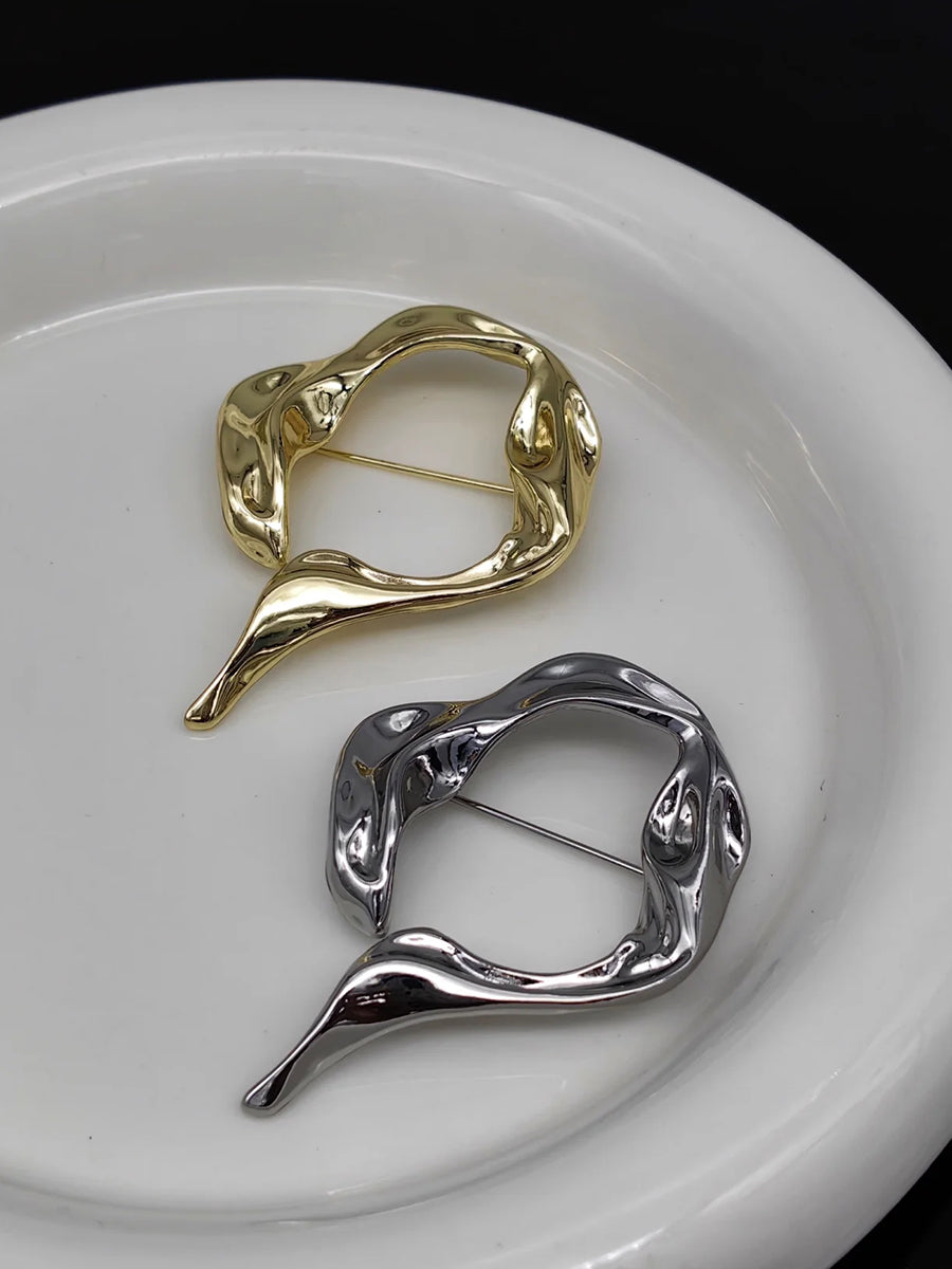 Abstract Sculptural Wave Brooch (Gold / Silver)